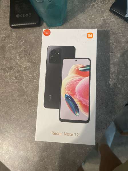 Продаю телефон Redmi note 12 в Москве