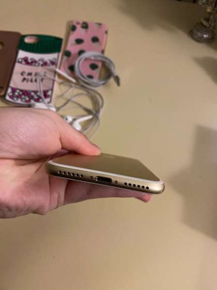 IPhone 7, Gold, 32 GB в Москве фото 6