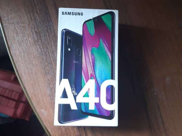 Samsung A 40 в Екатеринбурге фото 3