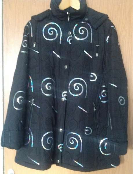 Куртка женская 58-60 размер