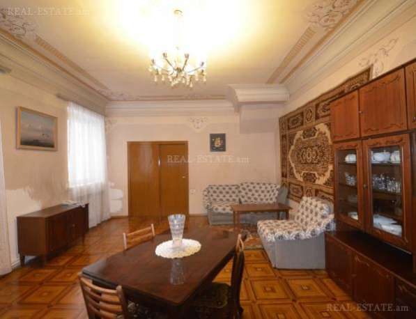 Продается двухэтажный частный дом без посредников в Ереване в фото 11