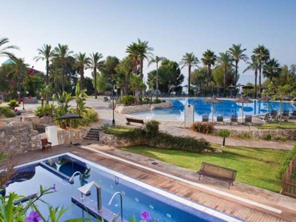 Продажа отеля 5* в Испании на берегу моря в Алтее, Испания в фото 18