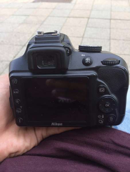 Фотоаппарат Nikon 23400 + линза 50 mm+ рукоятка в фото 3