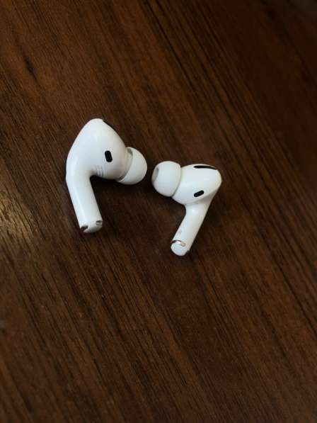 AirPods Pro в Москве фото 3