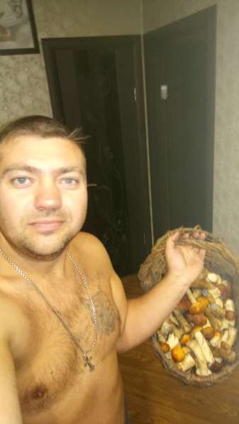 Евгений, 37 лет, хочет пообщаться в Сургуте фото 4