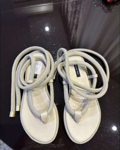 Сандали Patrizia Pepe