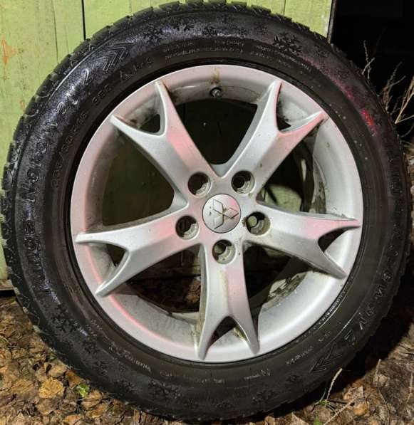 Комплект дисков с резиной