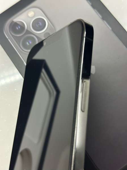 IPhone 13 Pro Max на 128 г в Санкт-Петербурге фото 3