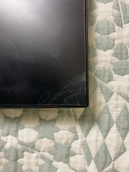 Philips 243V7Q монитор в Чехове