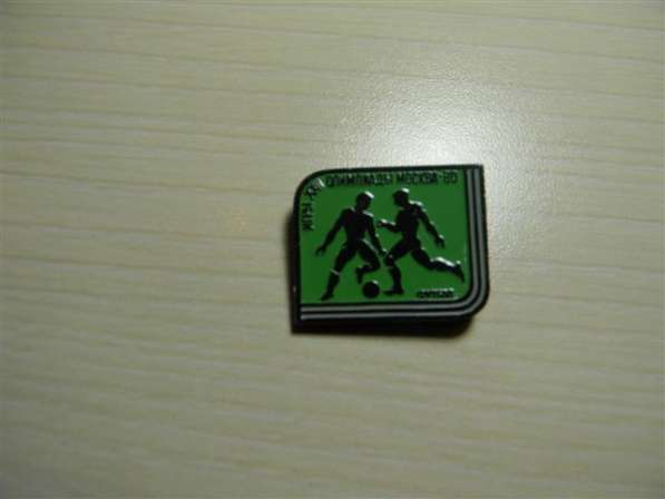 Значок. Олимпиада.Футбол.Ленинград, турнир, стадион.3 разных в фото 20