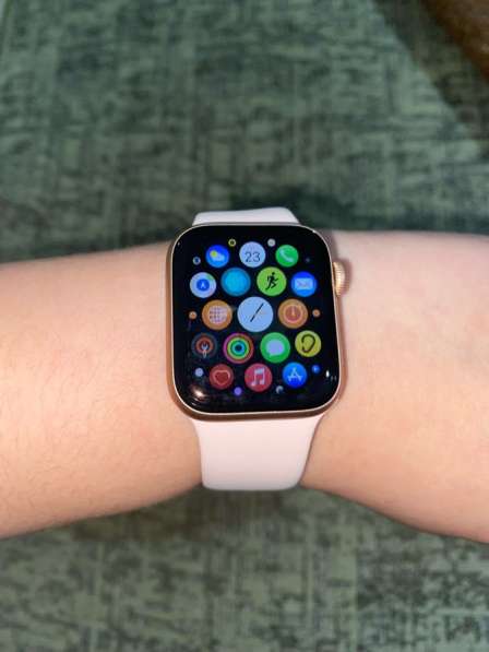 Смарт-часы Apple Watch 5 40mm в Елабуге фото 4