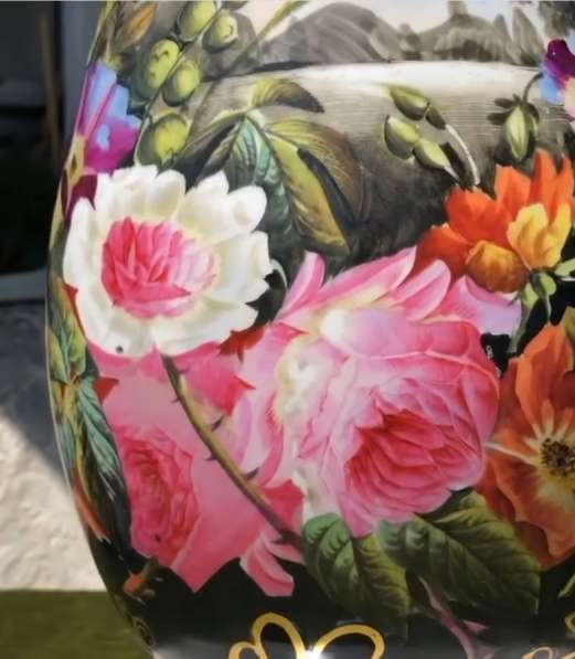 Прекрасная фарфоровая ваза Vieux Paris в Москве