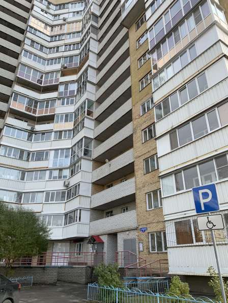 Продается СРОЧНО квартира, новый дом, Дианова 27 в Омске фото 4