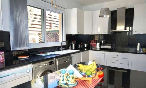 Новые виллы для ПМЖ на Кипре в Москве фото 104