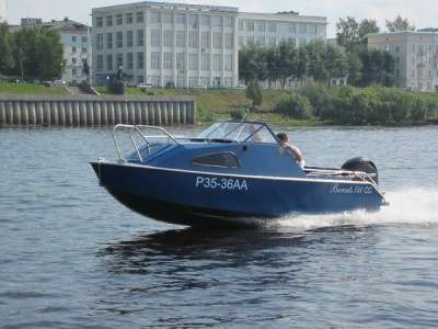 Алюминиевая моторная лодка Баренц 540 СС