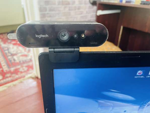 Веб-камера Logitech Brio 4K в фото 4