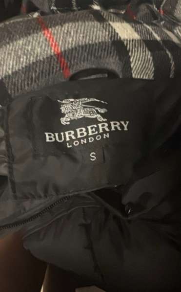 Пуховик Burberry в Москве