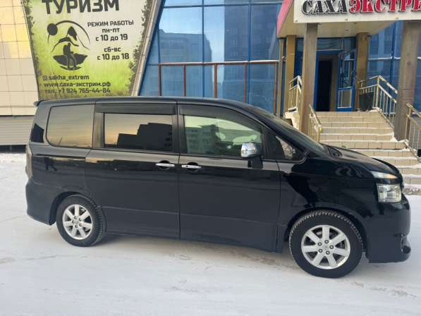 Toyota, Voxy, продажа в Якутске в Якутске фото 4