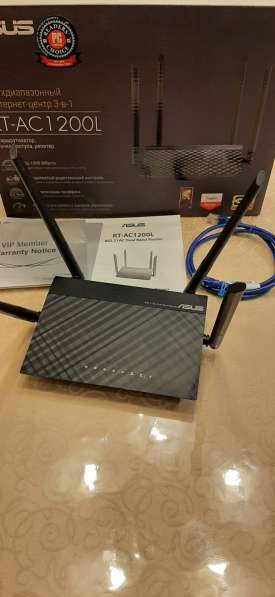 Wi-Fi роутер ASUS RT-AC1200L