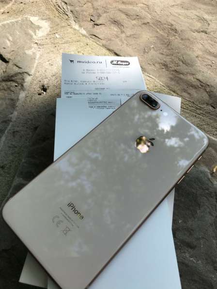 IPhone 8plus 64gb gold