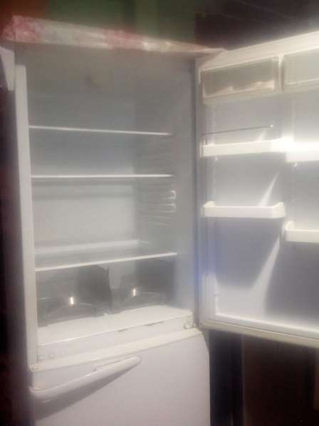 Продаются холодильник в Астрахани