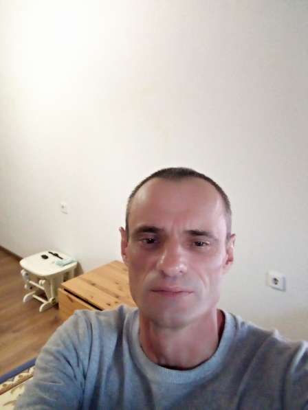 Вячеслав, 48 лет, хочет пообщаться