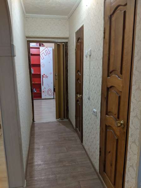 Продам 2-комнатную квартиру (Беринга) в Томске