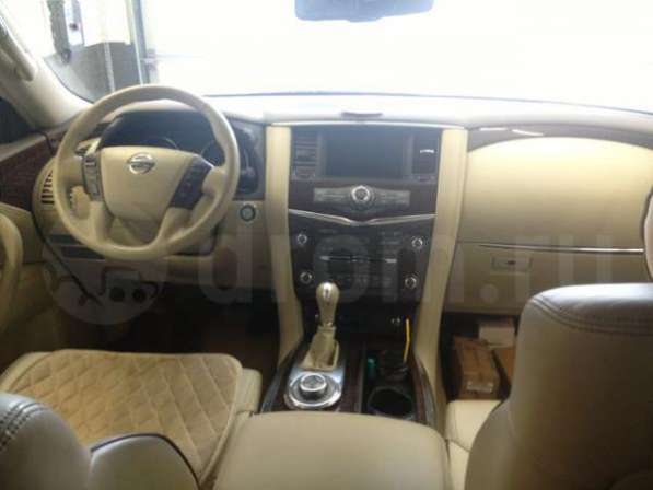 Аренда Nissan Patrol с водителем в Москве