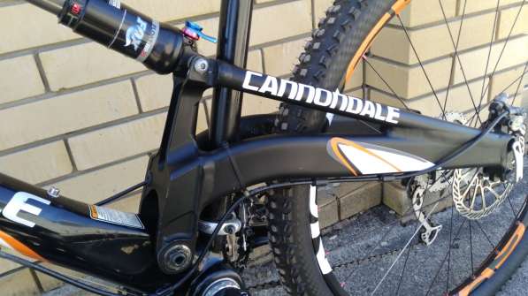 Велосипед Cannondale Carbon Rush 4 Lefty Карбон двухподвес в фото 6