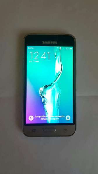 Телефон самсунг галакси j1