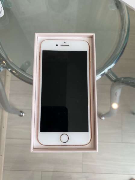 IPhone 8 64gb gold в Казани фото 5