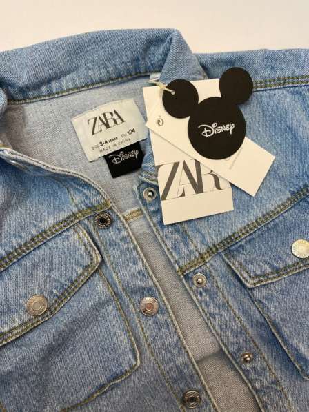 Новая джинсовая куртка Zara для девочки в Пскове