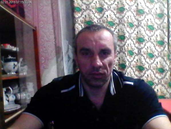 Oleg, 46 лет, хочет пообщаться