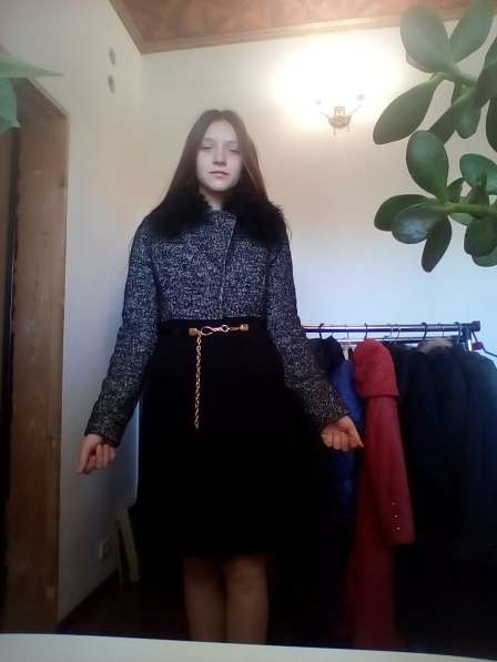 Пальто новые в ассортименте в Таганроге