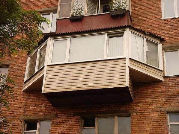 Остекление балконов и лоджий в Барнауле фото 6