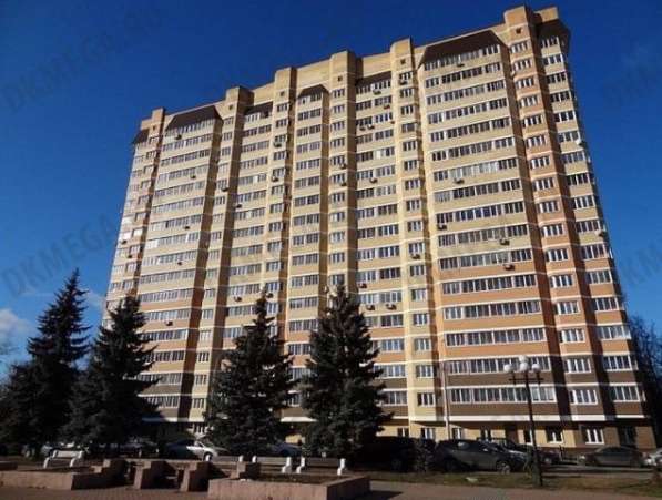 Продам однокомнатную квартиру в Красногорске. Жилая площадь 42 кв.м. Этаж 10. Есть балкон.