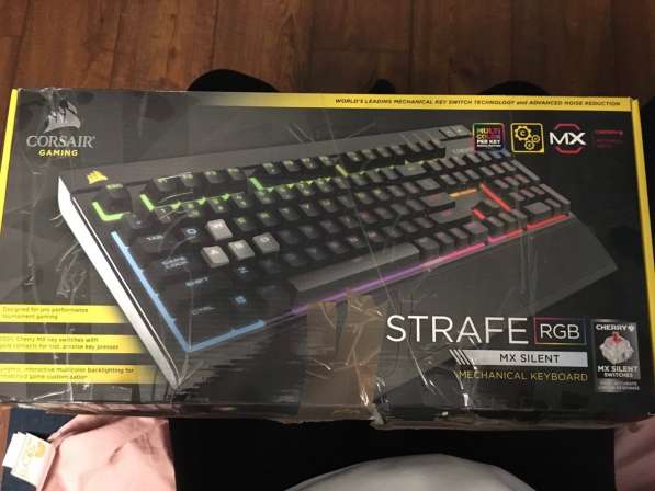 Игровая клавиатура Corsair Strafe RGB MX Silent в Санкт-Петербурге фото 3