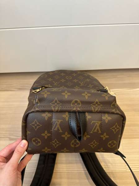 Женский рюкзак Louis Vuitton в Москве фото 3