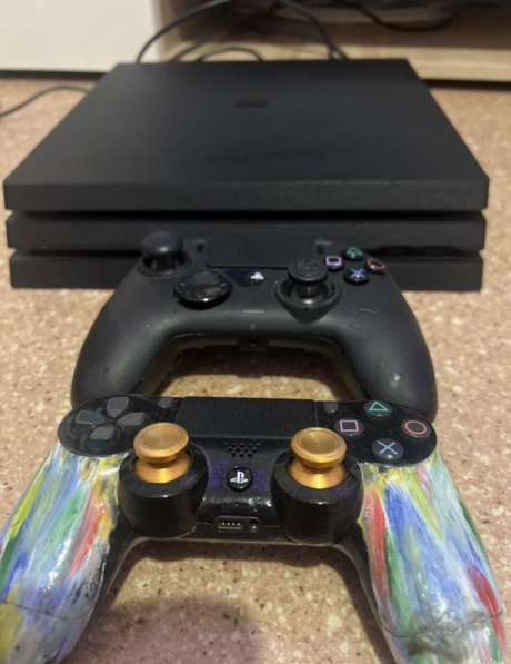 Sony Playstation 4 pro в Воронеже фото 5