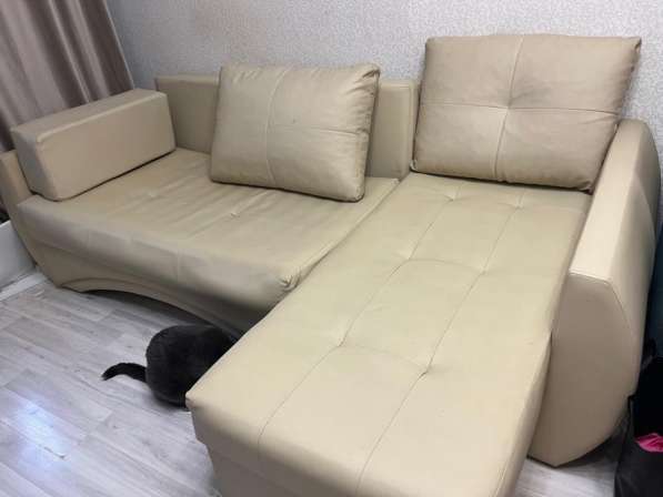 Диван угловой