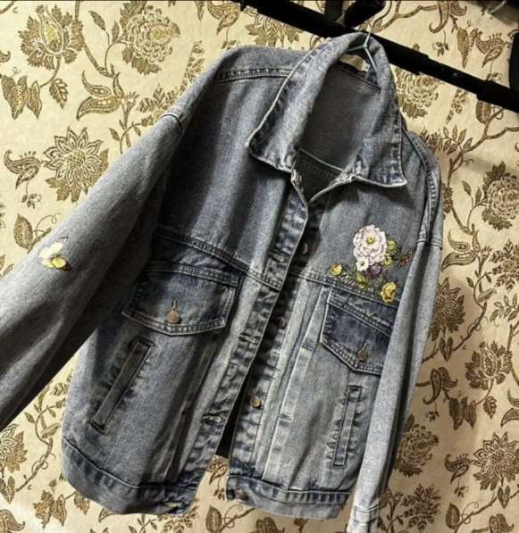 Джинсовая куртка