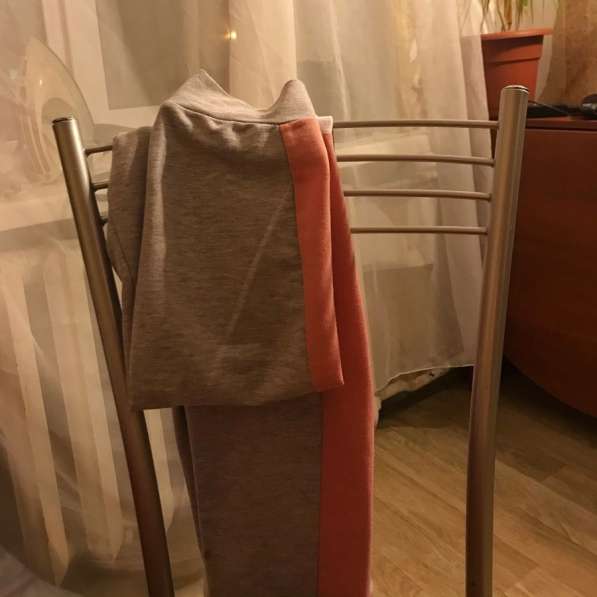 Женский спортивный костюм в Санкт-Петербурге