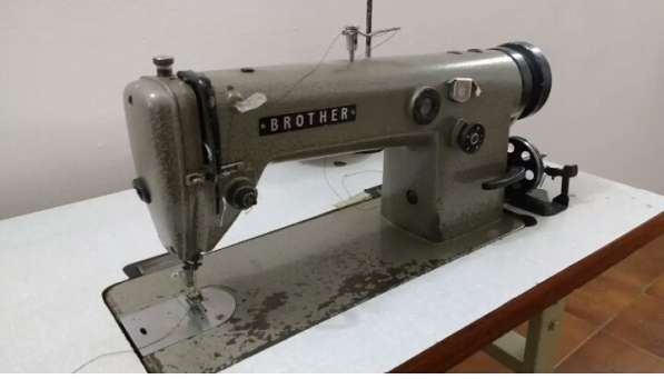 Ремонт настройка швейных машинок и оверлоков в Симферополе фото 5