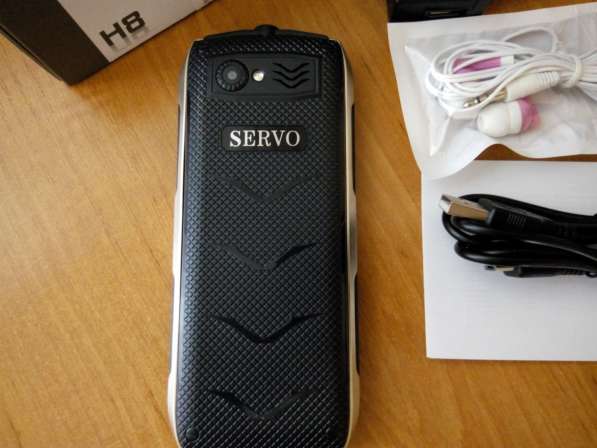 Телефон SERVO H 8 в фото 3