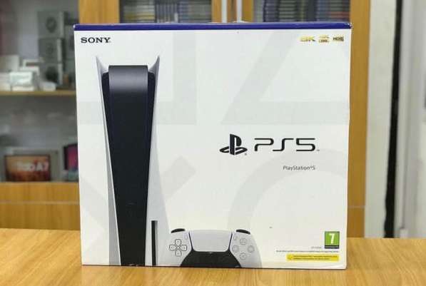 Sony ps5 Blu-ray Edition console-white