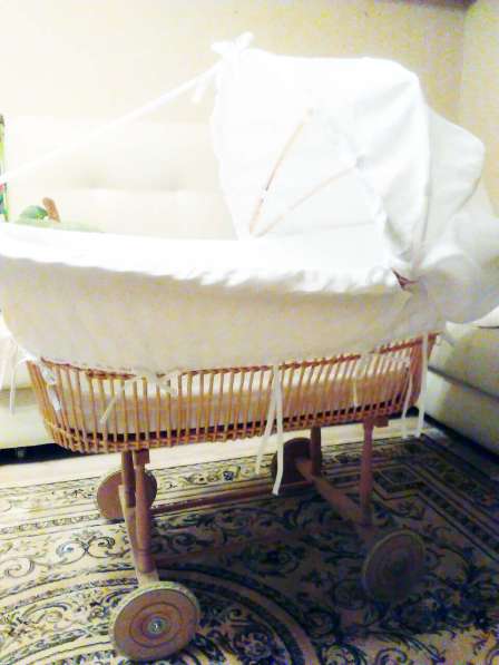 Кроватка-люлька из ротанга Italbaby в Москве