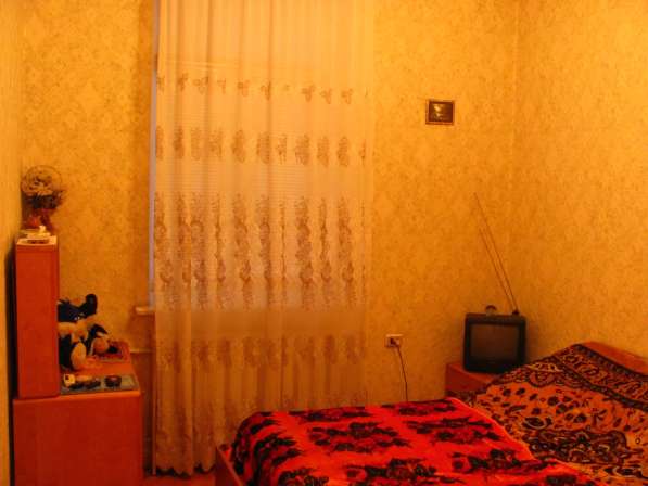 Продам четырёхкомнатную квартиру в Ворошиловском р-не в фото 5
