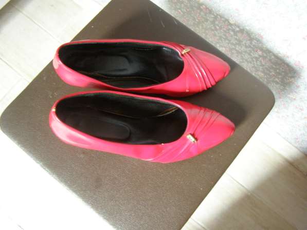 Красные туфельки (отдам к покупке) в Москве фото 3