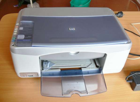 Принтер +сканер+копир 3 в 1 hp в 