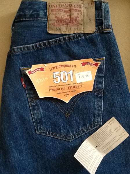 Продам новые джинсы LEVI'S оригинальные 501 W32 L34 в Красноярске фото 5